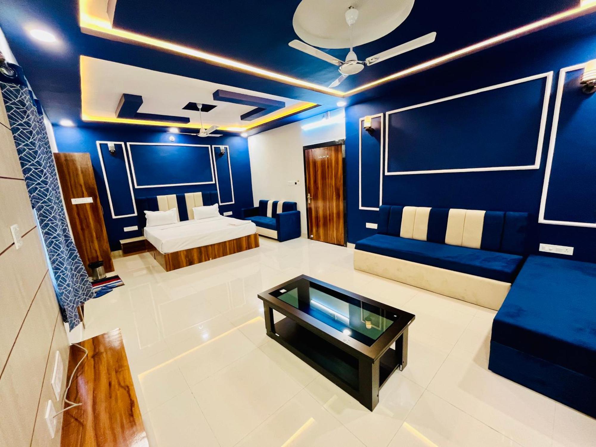 Hotel Rahat Jhalawar Exteriör bild